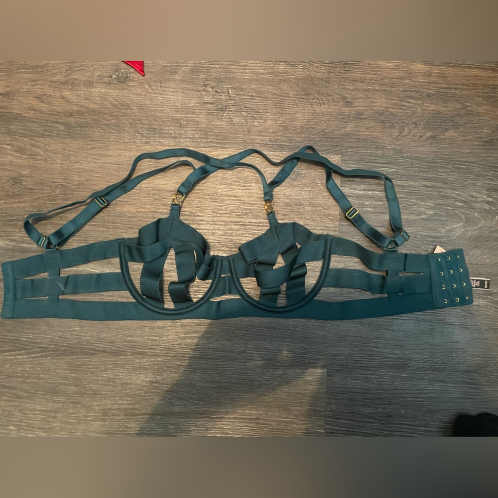 Victoria's Secret Emerald Green with Gold Hardware Strappy Unlined Balconet Bra